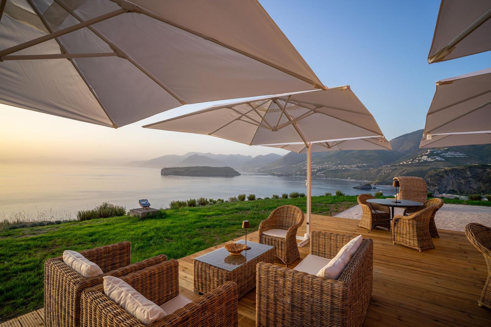 Отель Palazzo Principi Lanza Сан-Никола-Арчелла Экстерьер фото